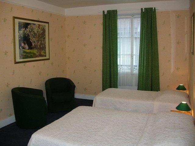 Hotel Du Mont Blanc Sallanches Quarto foto